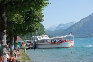 bords_du_lac_transport_lacustre_aout_2013-2.jpg - JPEG - 21 ko - 416×277 px